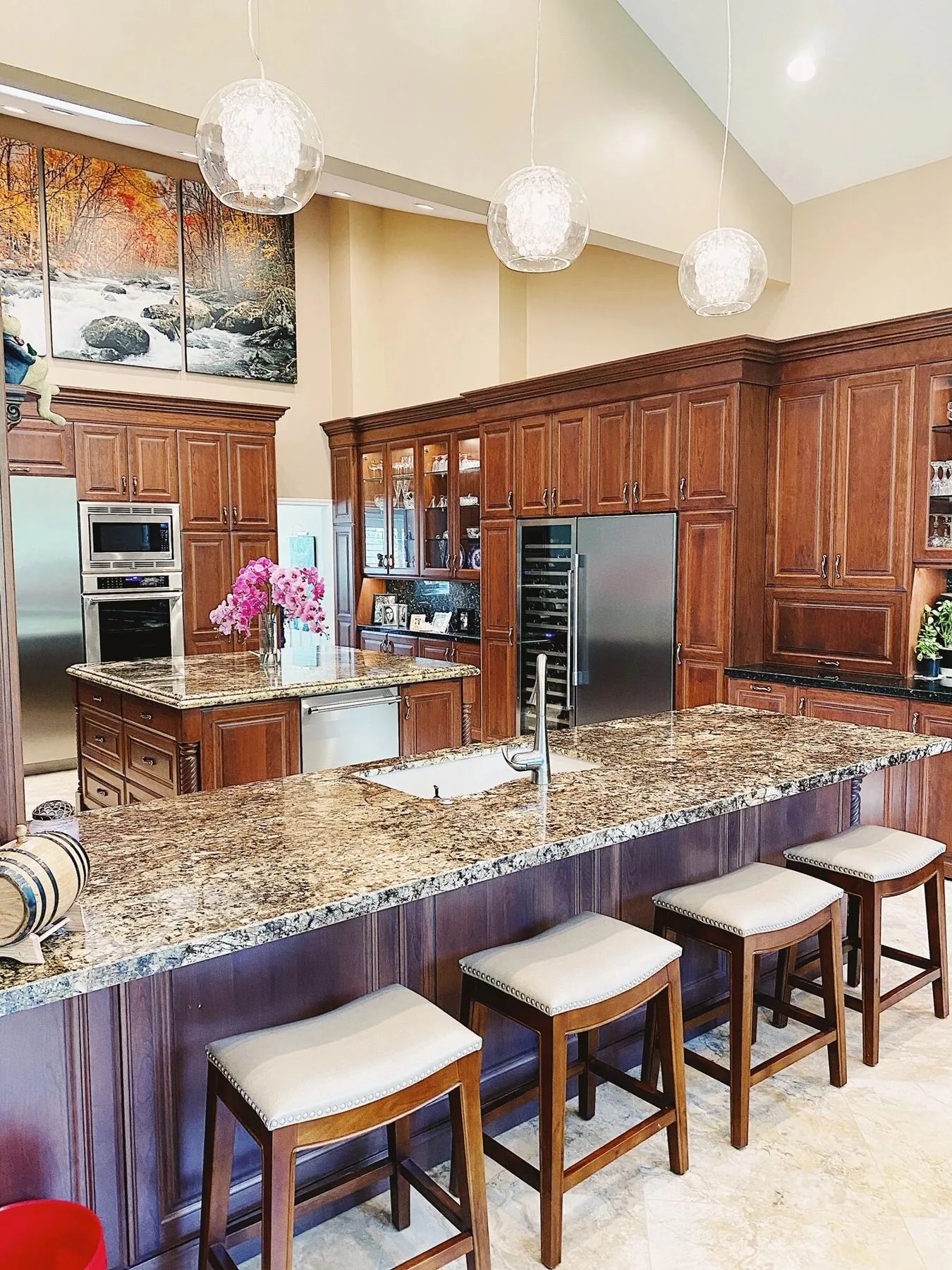 Traditional cherry kitchen with granite counters